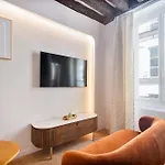 Super Central - Montorgueil - Designer Studio
